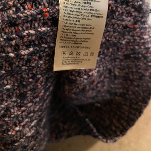 Scotch & Soda Crewneck Purple Knitted Sweater (S) - Picture 9 of 9
